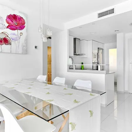 Espanhouse Salam Apartment